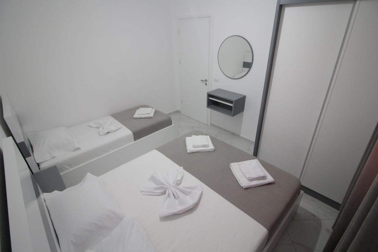 Sky Apartments Sarandë 外观 照片