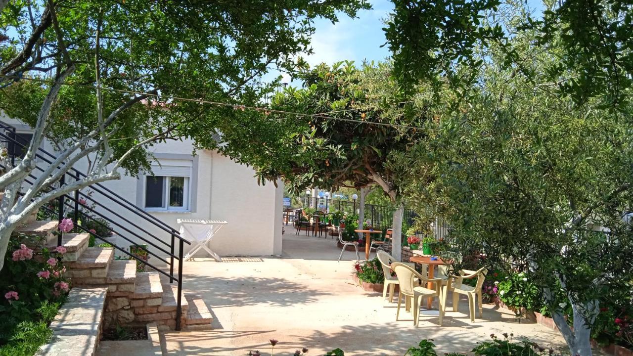 Sky Apartments Sarandë 外观 照片