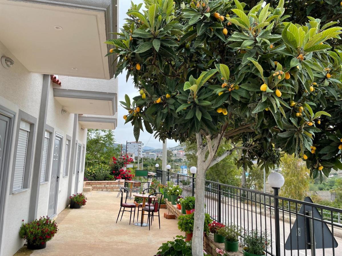 Sky Apartments Sarandë 外观 照片